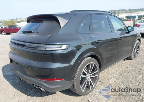 2024 Porsche Cayenne z USA, uszkodzony, nr VIN WP1AA2AY4RDA00315